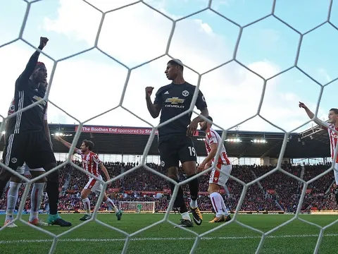 Góc nhìn: Man Utd sẽ khó bay cao vì bệnh... 'viêm cánh'