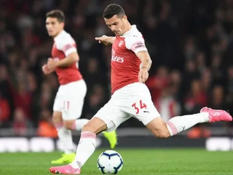 "Xhaka có thể trở thành hậu vệ trái thực thụ ở Arsenal"
