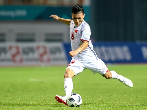 TRỰC TIẾP ĐT Lào 0-3 ĐT Việt Nam (KT): Quang Hải lập siêu phẩm