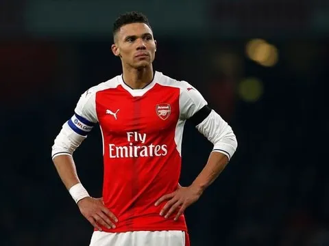 Hạ giá hết cỡ, Arsenal thanh lý thành công Gibbs