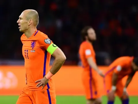 Hà Lan suy thoái, Ronaldo-Messi sẽ 'lật' người Đức tại World Cup?