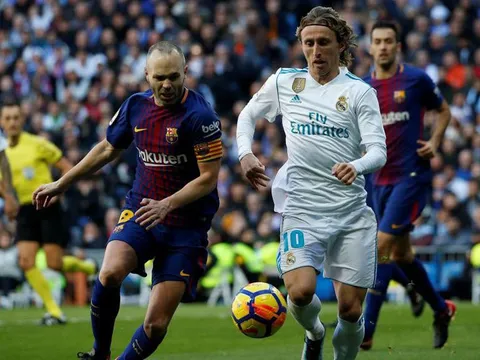 Hạ nhục Real, Iniesta vẫn nói lời khiêm tốn