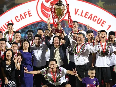 Bầu Hiển háo hức tái hiện Derby Thủ Đô với Thể Công