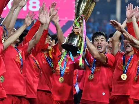 Hàng thể thao ở Hàn Quốc bán chạy nhờ tuyển Việt Nam
