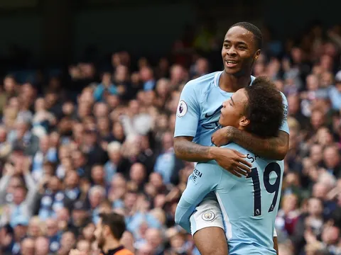 Hàng công thăng hoa, Man City đè bẹp Crystal Palace