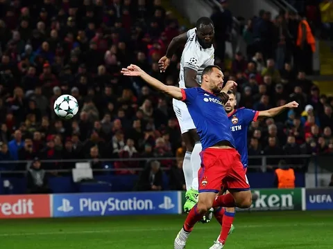 Hàng công thăng hoa, Man Utd đè bẹp CSKA Moscow nơi đất khách