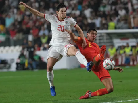 Hàng thủ 'mơ ngủ', Trung Quốc bạc nhược chia tay Asian Cup