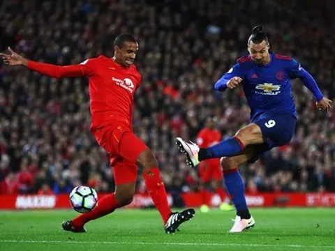 Hàng thủ mỏng manh, sao Liverpool vẫn thách thức M.U