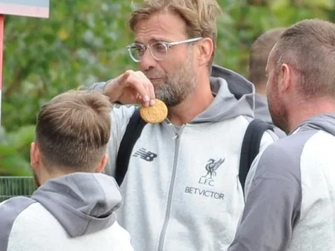 Hành động cho thấy Klopp đang nôn nóng hạ Tottenham hơn bao giờ hết