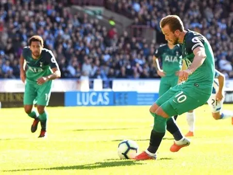 Harry Kane lên đồng, Tottenham vượt khó trên sân khách