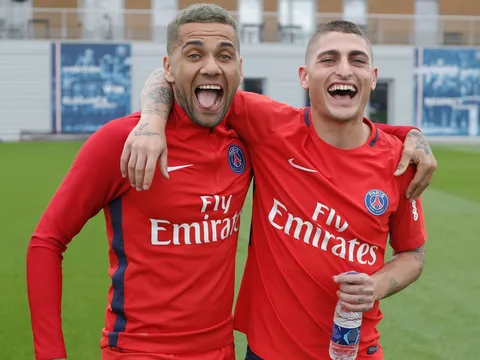 Hậu chiến thắng Bayern, PSG cười thả ga trong buổi tập