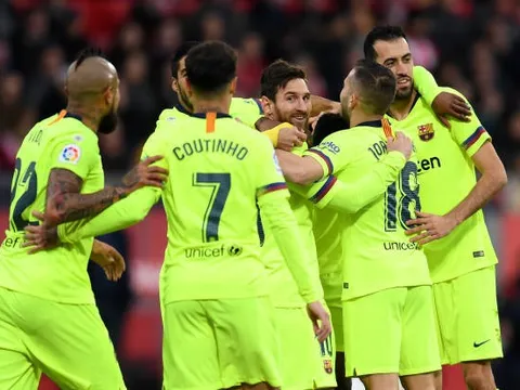 Hay lại còn may, Barca phục thù thành công 'hàng xóm đáng ghét'