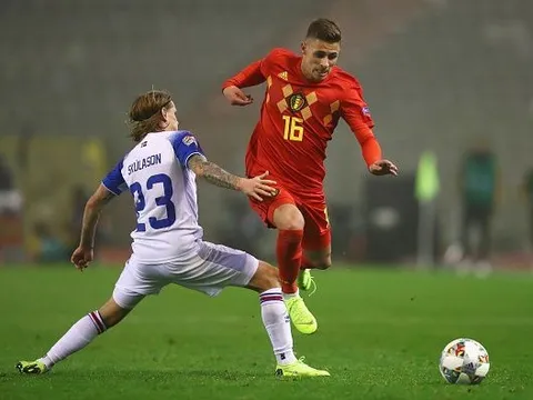 3 cái tên MU có thể mang về Old Trafford thay Douglas Costa: Gọi tên Hazard