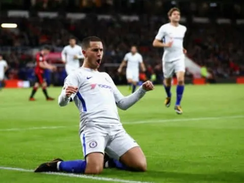 Hazard chói sáng, Conte "thở phào nhẹ nhõm"
