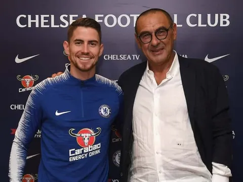 Hazard: "Sarri là cha của Jorginho"