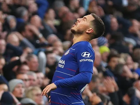 Hazard: "Tin tôi đi, tôi mệt quá rồi!"