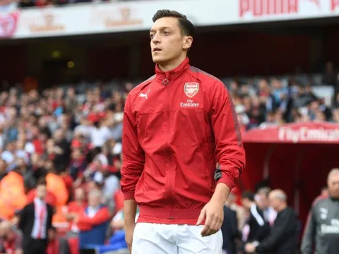 Hé lộ 3 CLB Mesut Ozil muốn đến sau khi rời Arsenal