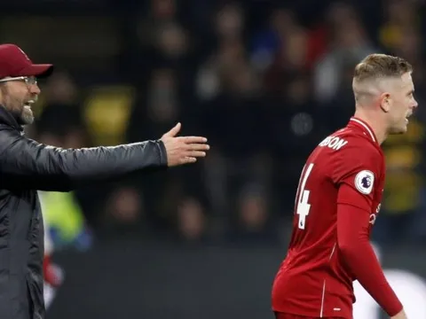 Henderson đúng là thảm họa của hàng tiền vệ Liverpool