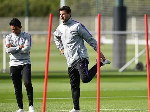Hết Man Utd, phòng thay đồ Tottenham bắt đầu nổi sóng