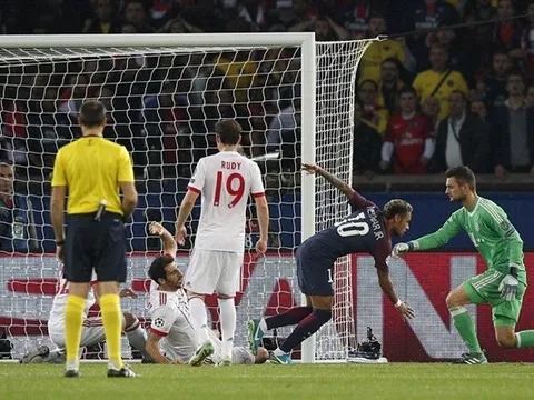 Highlights: PSG 3-0 Bayern Munich (Bảng B - Champions League)