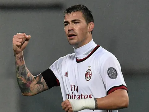 Highlights: Sassuolo 0-2 AC Milan (Vòng 12 Serie A)