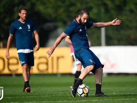 Higuain tập sút cật lực chờ ngày bắn hạ Lazio