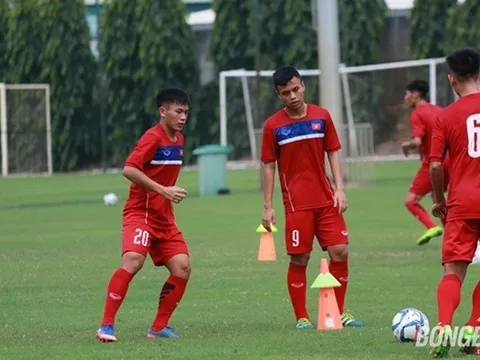 HLV Mai Đức Chung chơi bài ngửa với Campuchia