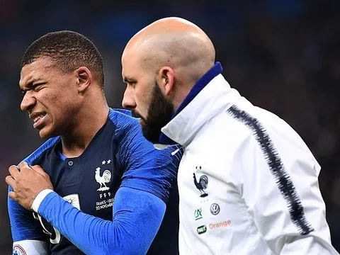 HLV Deschamps cập nhật về mức độ chấn thương của Mbappe