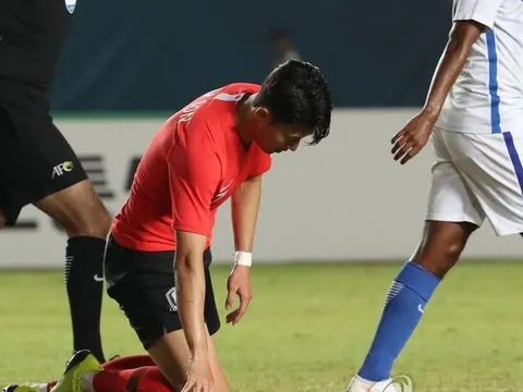 HLV Hàn Quốc nhận lỗi sau trận thua trước Olympic Malaysia