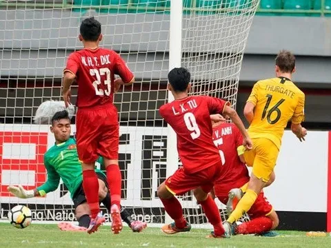 HLV Hoàng Anh Tuấn: "U19 Việt Nam đã sợ hãi đối thủ"