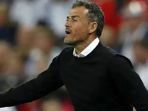 HLV Luis Enrique nói điều khiến Harry Kane câm nín