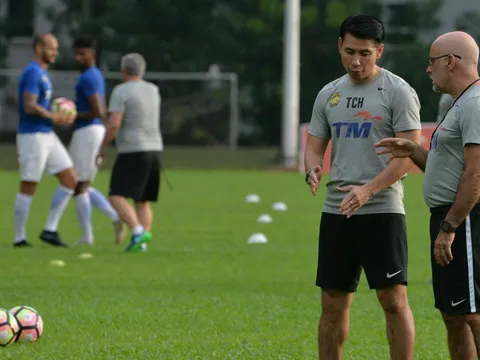 HLV Malaysia thận trọng khi phải chơi trên sân cỏ nhân tạo ở Campuchia