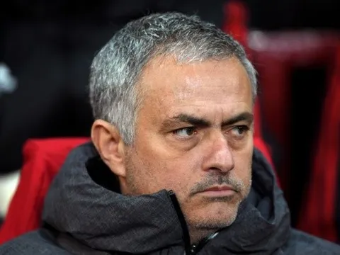 NÓNG: HLV Mourinho xác định lập trường tại Man Utd