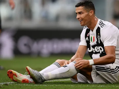 "HLV nào cũng không quan trọng bằng Ronaldo"