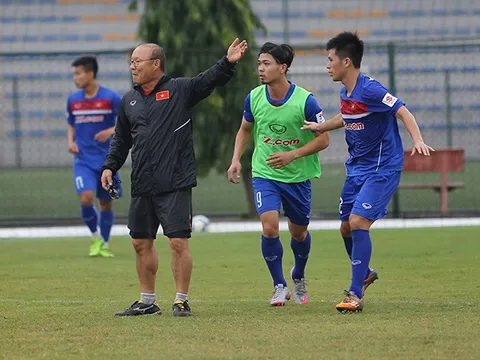 HLV Park Hang Seo chọn... đệ tử ruột: Công Phượng thất thế