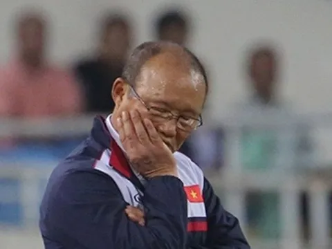 HLV Park Hang Seo, chúng tôi thất vọng nên ông đừng "ngủ gật"...
