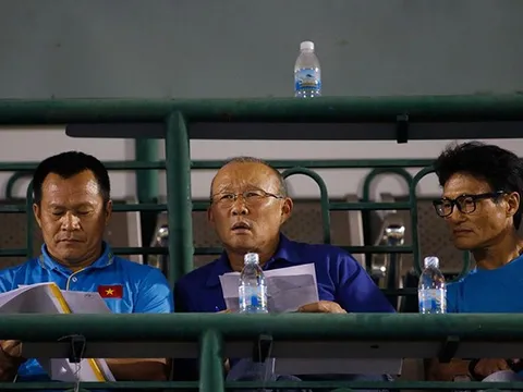 HLV Park Hang Seo gọi ồ ạt U23 Việt Nam: Mất giá vì... hàng gửi?