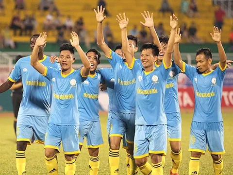 HLV Võ Đình Tân nói gì về cơ hội vô địch của S.Khánh Hòa?