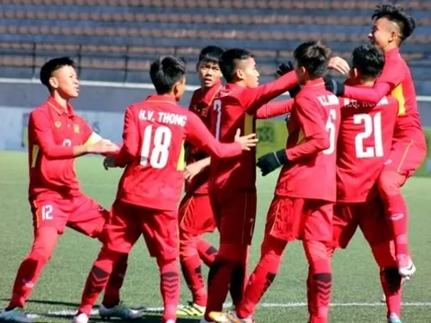 HLV Vũ Hồng Việt thở phào khi U16 Việt Nam giành vé đến VCK Châu Á