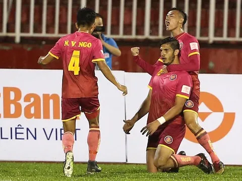 Cầm chân nhau tại Hàng Đẫy, Sài Gòn và Hà Nội tụt lại trong cuộc đua vô địch