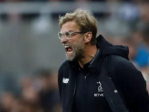 Hòa nhạt nhòa Man City, HLV Jurgen Klopp nổi điên với... UEFA