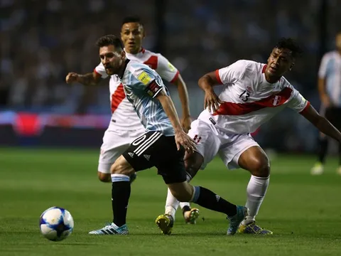 Hòa thất vọng với Peru, Argentina bị đẩy vào 'cửa tử'