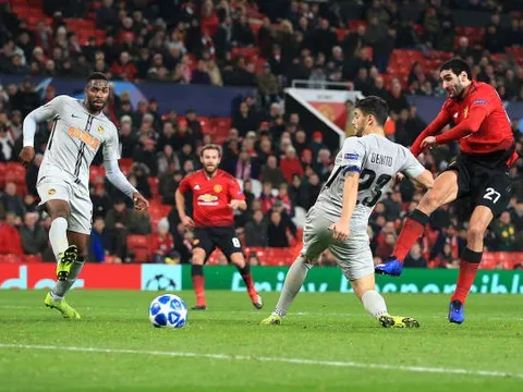 Hơn 1 thập kỷ, chỉ mình Ronaldo là được như Fellaini