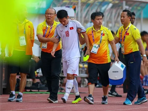 Tiền vệ Hùng Dũng chính thức chia tay ASIAD 2018