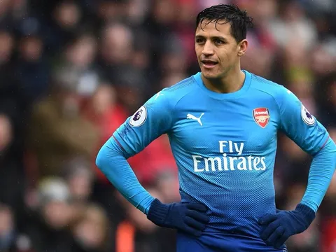Hủy hoại Arsenal, Alexis Sanchez cần bị tống khứ ngay lập tức