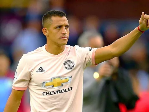 Huyền thoại M.U 'mách nước' Mourinho cách dùng Sanchez hiệu quả