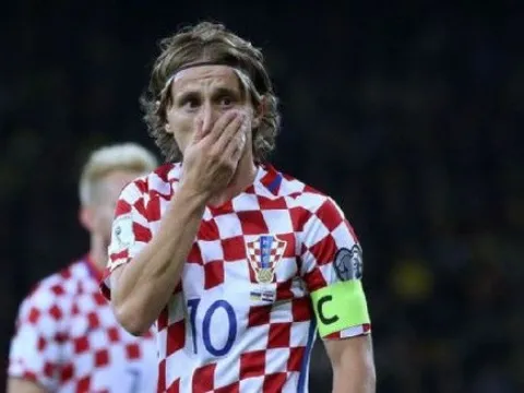 Modric: "Thật xa lạ khi trận đấu giữa Croatia và Anh không có khán giả"
