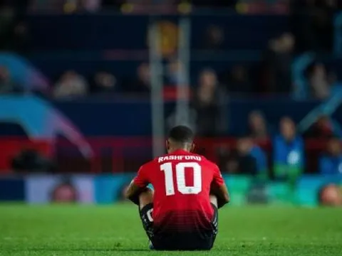 Mourinho: "Áp lực đặt vào cậu ấy là quá cao"