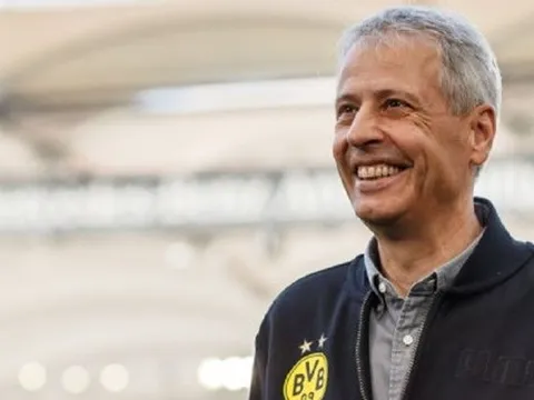 Lucien Favre: Kẻ đứng sau một Dortmund "hô mưa gọi gió" vào lúc này