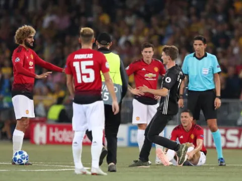 'Ibrahimovic' làm loạn trong chiến thắng của Man United